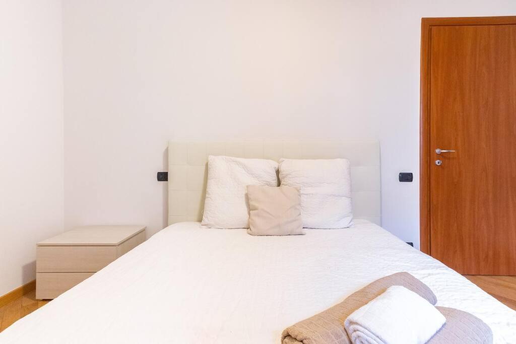 Alessia'S Flat- Zanica Apartment แบร์กาโม ภายนอก รูปภาพ